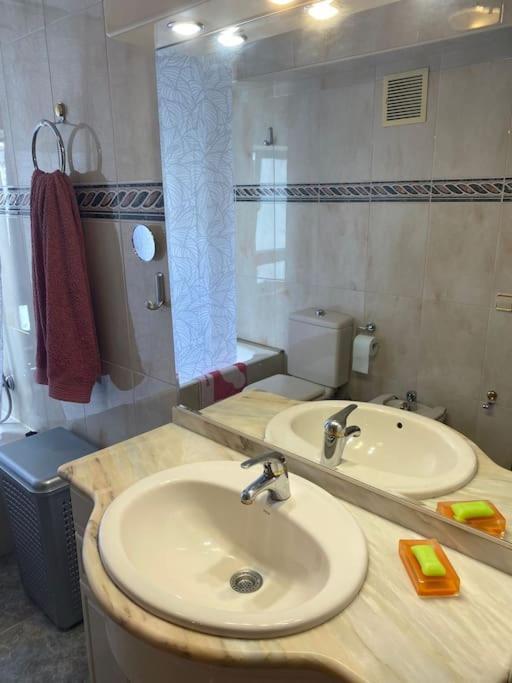 Apartament La Lila 5 Oviedo Zewnętrze zdjęcie